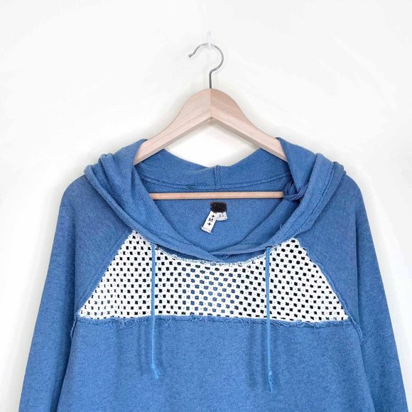 we the free raw edge beach hoodie with crochet panels - size medium - Picture 6 of 6